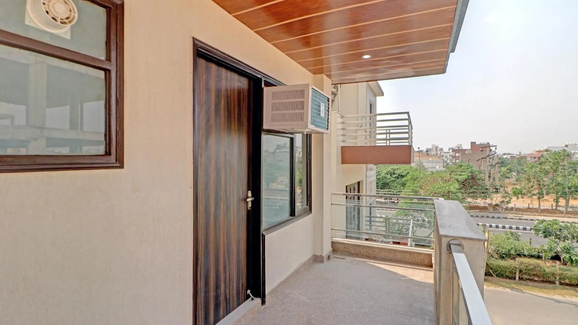 Capital O Welcome Inn Stay Near Appu Ghar Gurgaon Hotel